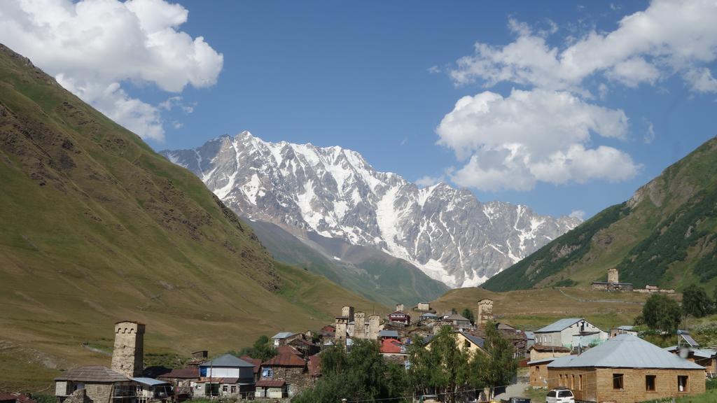 Caucasus Guesthouse Ushguli Exteriör bild